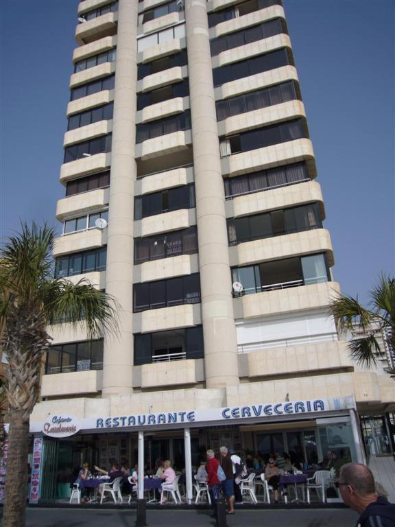 Torre Levante - Fincas Arena Бенидорм Экстерьер фото